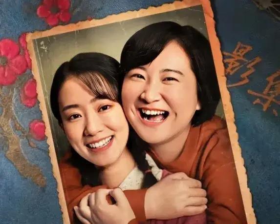 穿書吃瓜娛樂圈文,吃瓜群眾逆襲成頂流