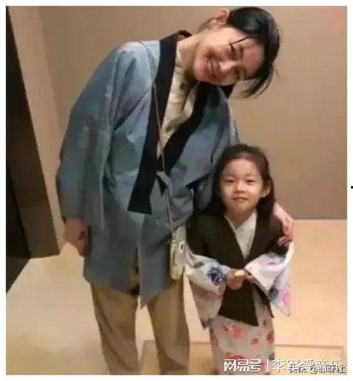 娛樂圈吃瓜爆料情侶是誰,神秘情侶曝光，真相竟讓人意想不到！